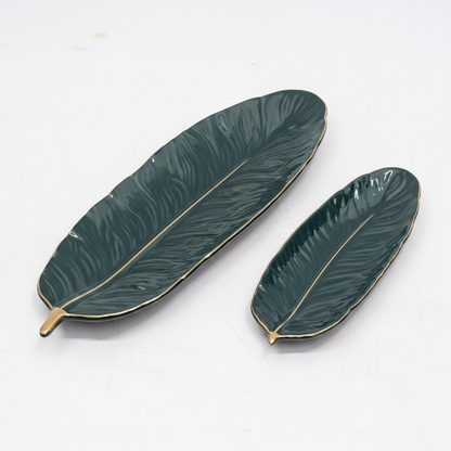 Ceramic Leaf Tray Set Packshot